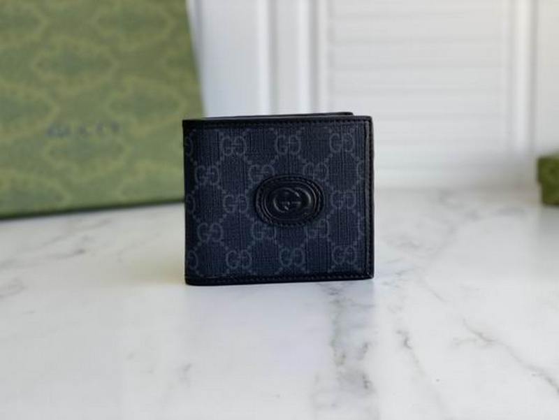 Gucci Wallets 35